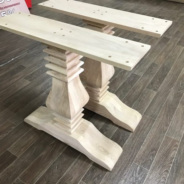 wooden-legs-oak